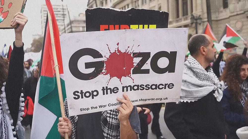 Hundreds rally in Chilean capital to support Palestinian people