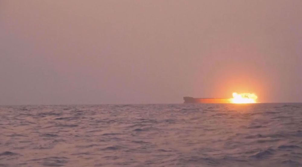 Yemeni armed forces strike US, Israeli-bound vessels