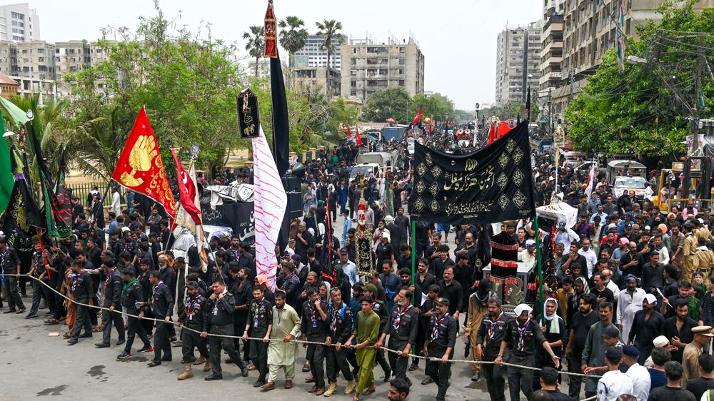 Muslims mark Ashura in Pakistan