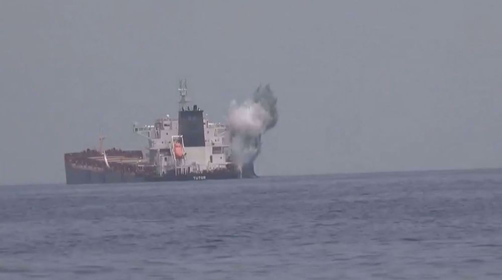 Yemen’s army launches new attacks on US, UK, Israeli ships