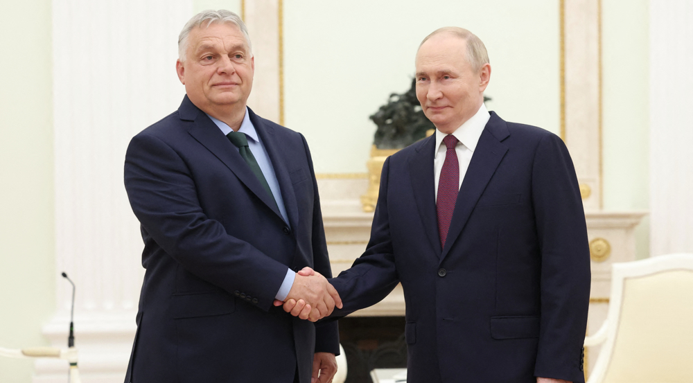 EU angry as Hungarian leader meets with Russia's Putin in 'peace mission'