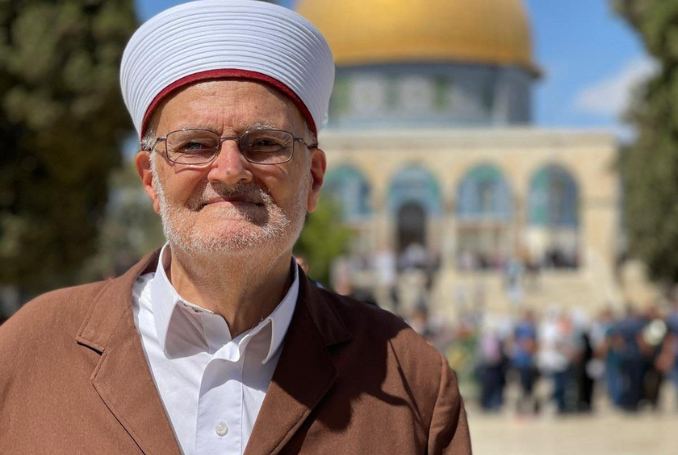 Israeli forces arrest Al-Aqsa preacher after he mourned Hamas chief
