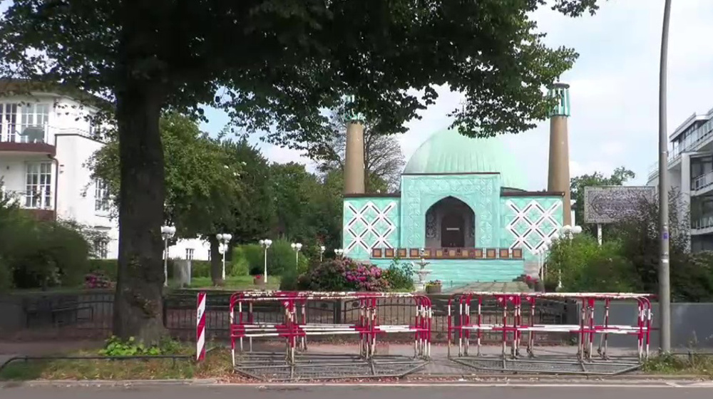 Muslim community in shock after mosque ban in Hamburg