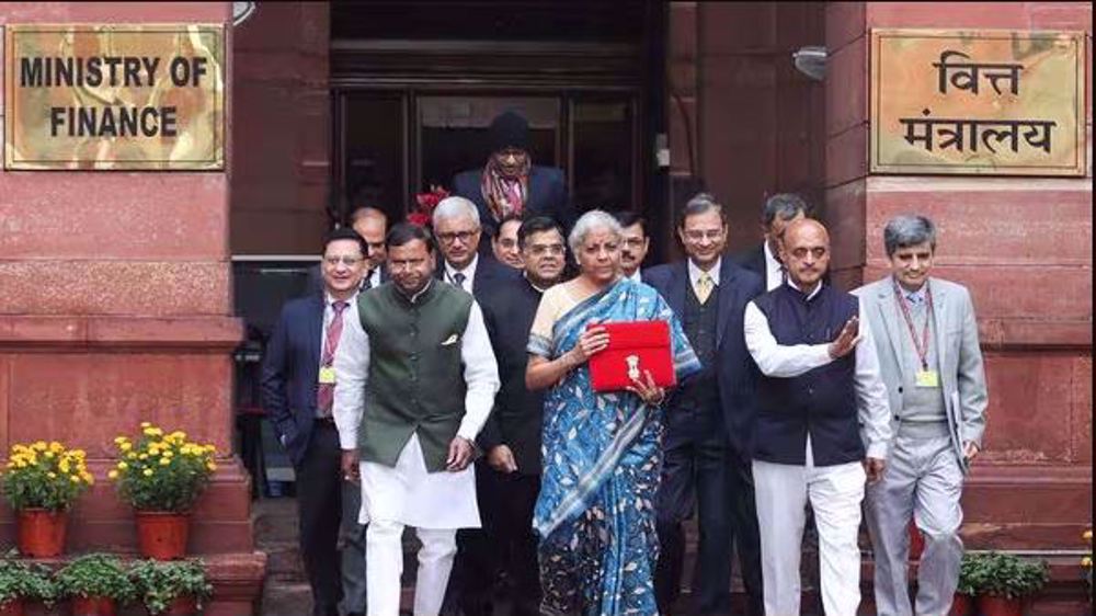 India Muslim groups denounce budget cuts for minorities