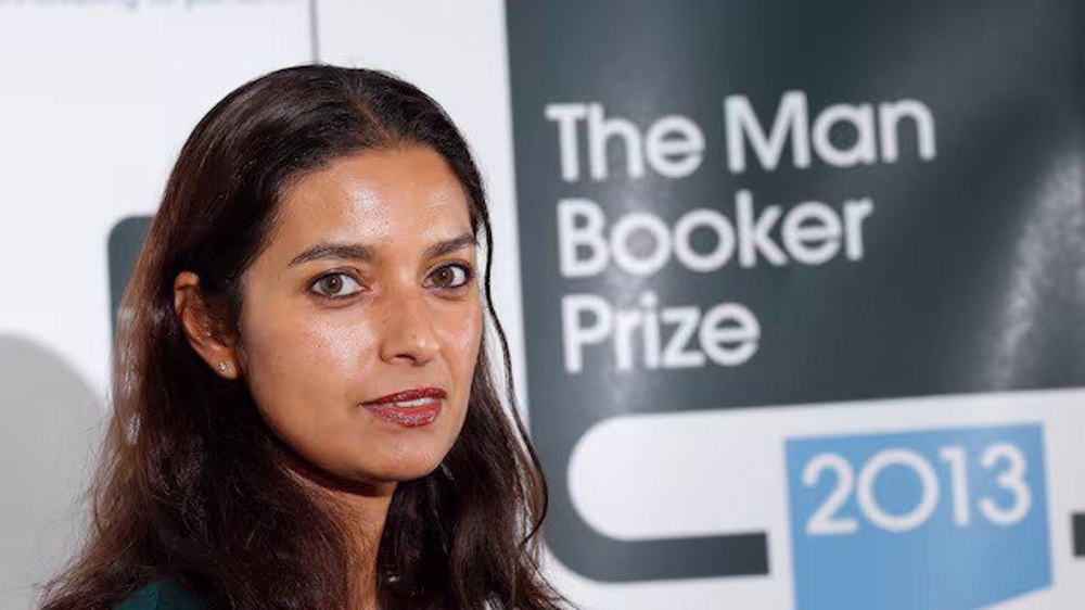 Pulitzer winner author rejects NYC museum award over keffiyeh ban