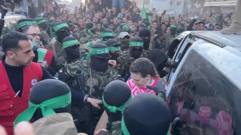 Hamas awaits release of 90 prisoners as it hands over 3 Israeli captives 