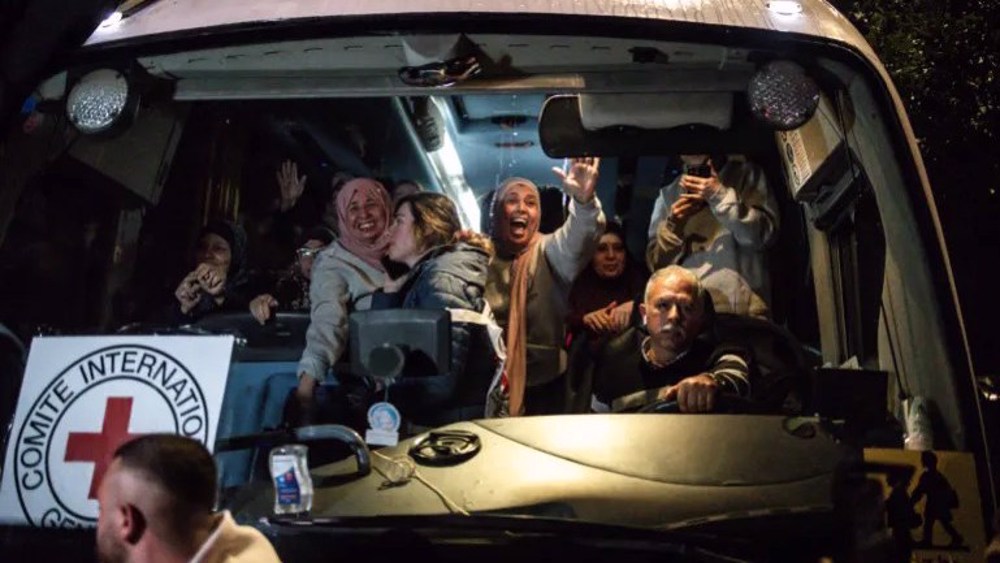 Israel frees 90 Palestinian abductees in exchange of ceasefire deal