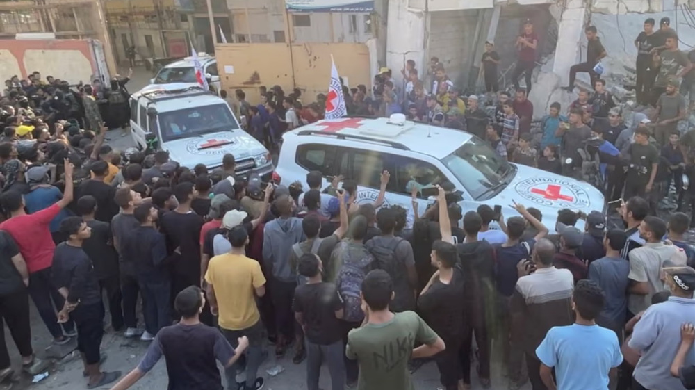 First seven Israeli captives released, handed to Red Cross in Gaza