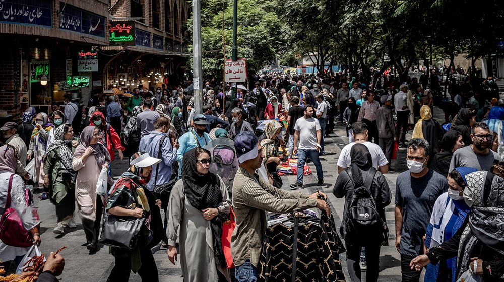 Iran’s annual inflation up 1.4% to 38.9% in October: SCI