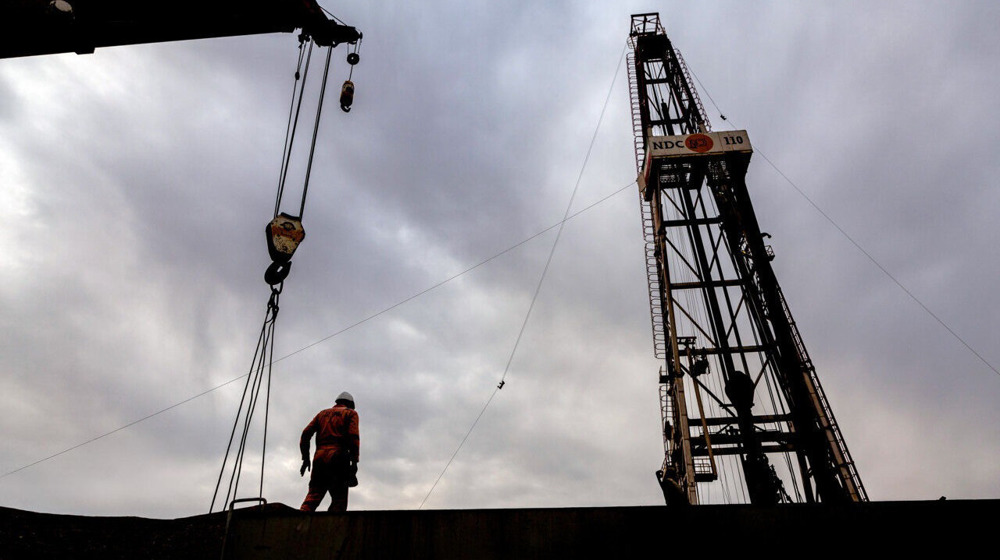 Iran needs up to $180bn to meet oil production targets: Official