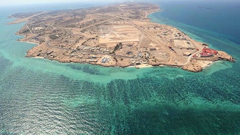 Iran sets November 30 as national day for Persian Gulf trio islands