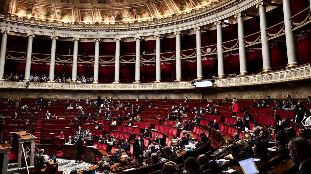 France: la taxe Zucman rejetée, LFI appelle à la censure du gouvernement