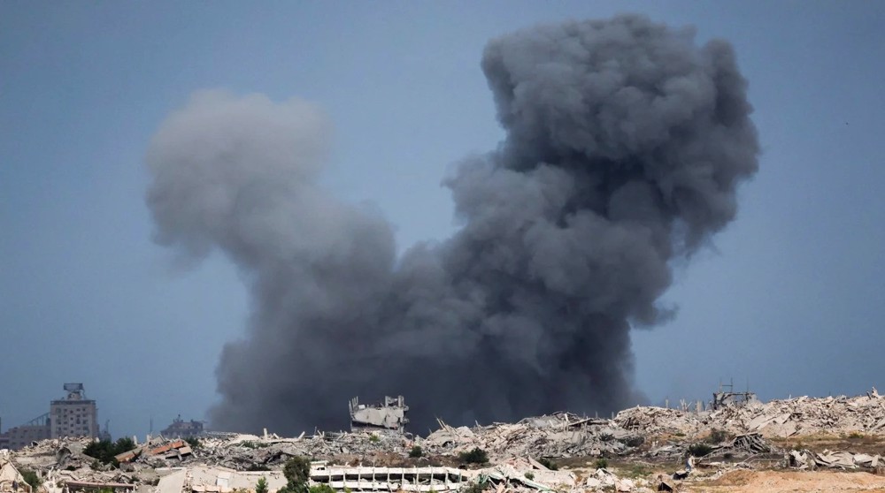Israel bombs various parts of Gaza despite ceasefire deal 