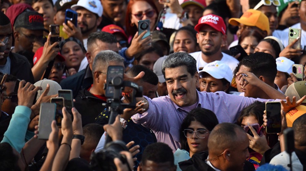 Maduro urges US citizens to unite with Venezuela for continental peace