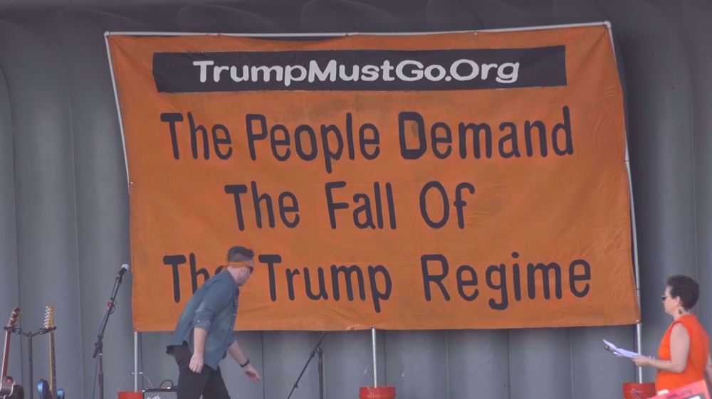 US government shutdown longest ever amid anti-Trump protests