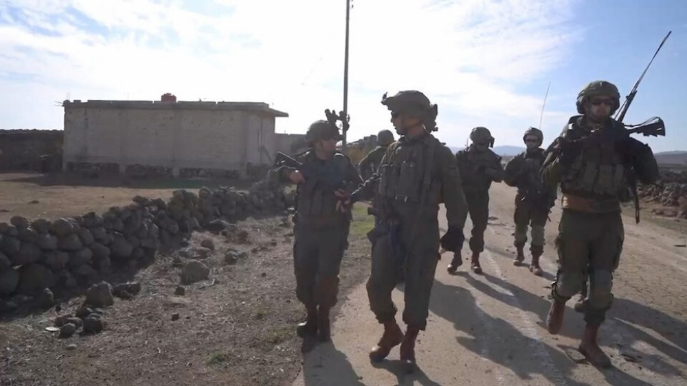 Israeli forces abduct five youths in fresh southern Syria incursion