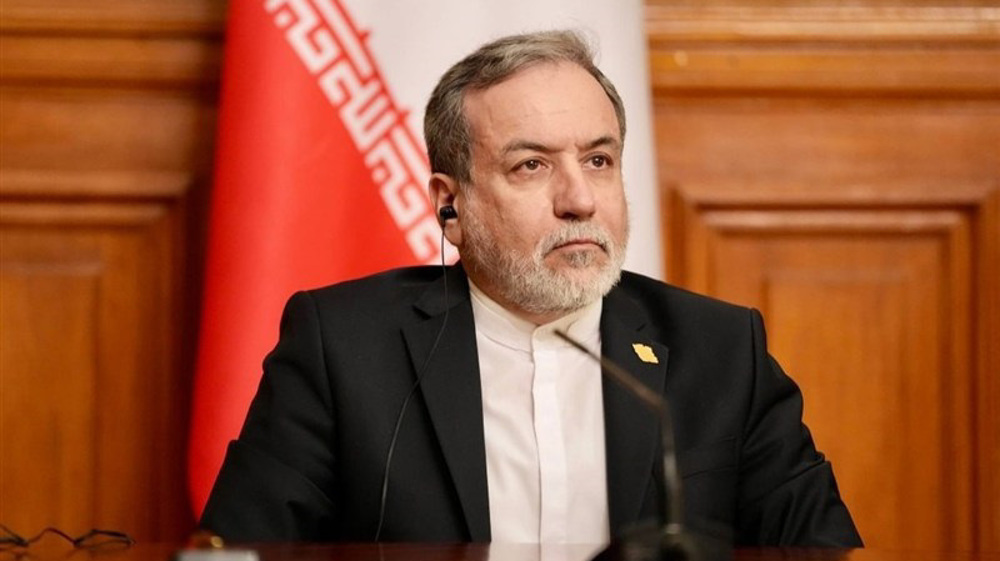 Iran FM underlines Yemen's territorial integrity in talks with Saudi, Emirati counterparts