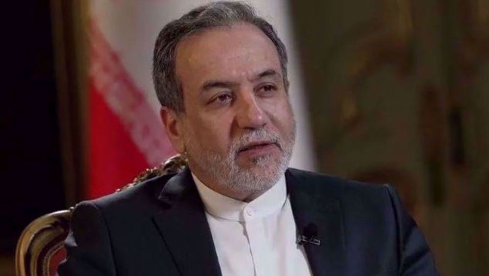 Iran’s FM calls on Trump to defy Netanyahu, revive nuclear talks 