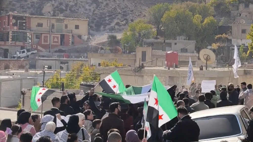 Syrian protesters reject any normalization with Israeli regime