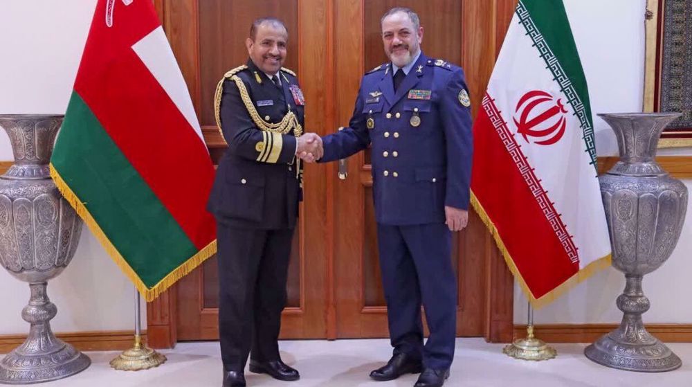 Défense: l’Iran et le Sultanat d’Oman renforcent leurs relations