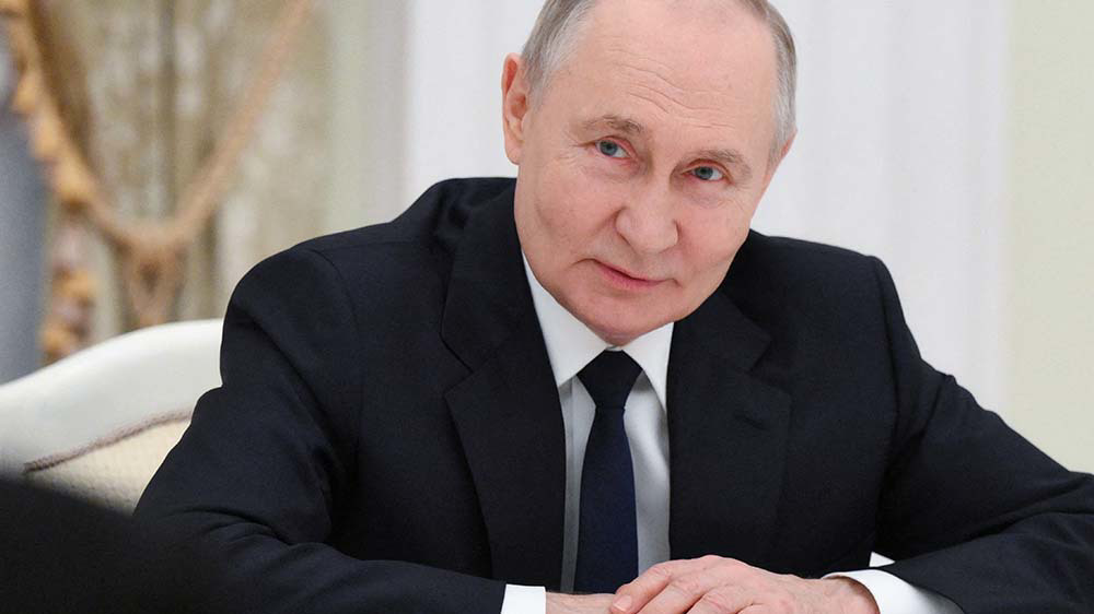 Putin talks Russia-Syria cooperation in first phone call with Jolani