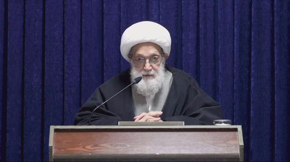 Top cleric urges Bahraini regime to heed public demands 