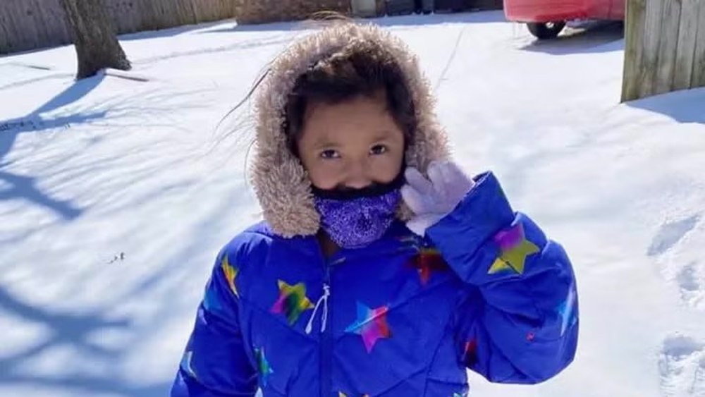 11-year-old in US takes her own life after being bullied over family’s immigration status