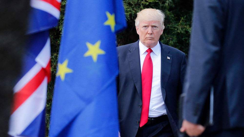 Les États-Unis vont imposer des droits de douane de 25 % à l'UE 
