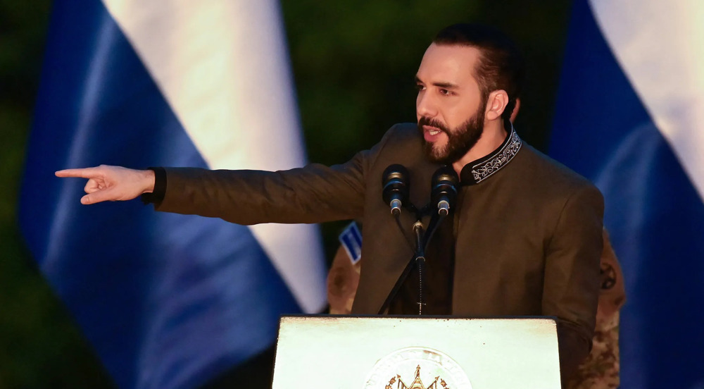 El Salvador offers to accept US criminal deportees for a fee