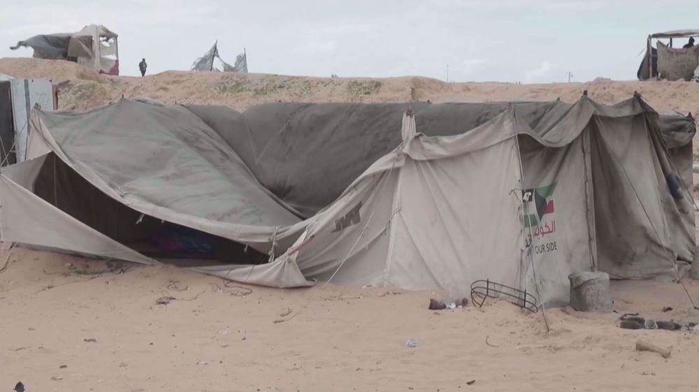 Deprived of shelters, Gazans still suffer from harsh winter