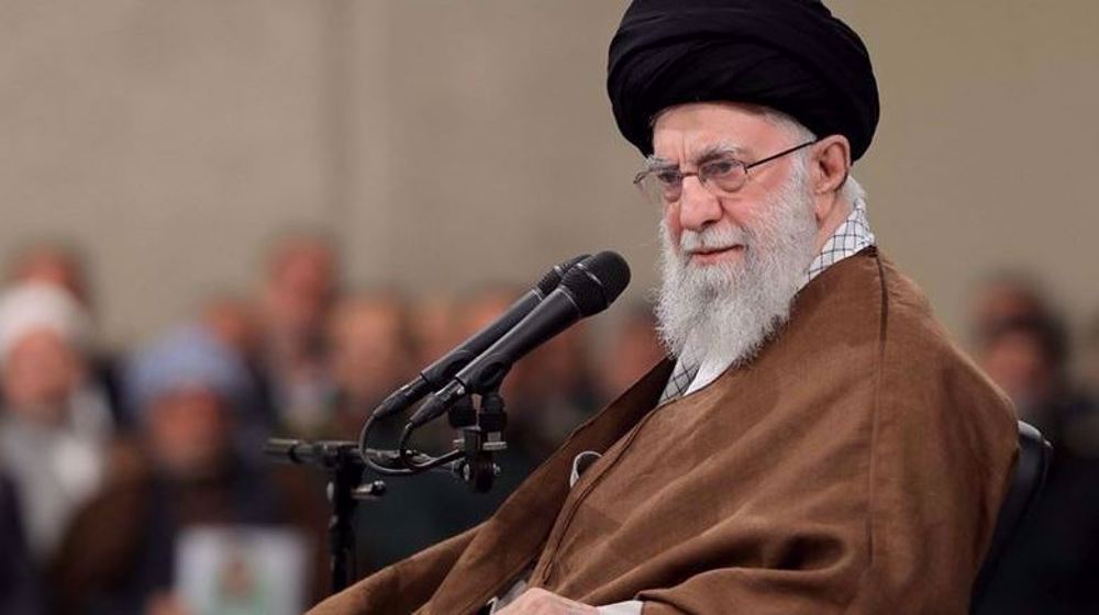 Ayatollah Khamenei pardons, commutes sentences of 1,526 inmates 