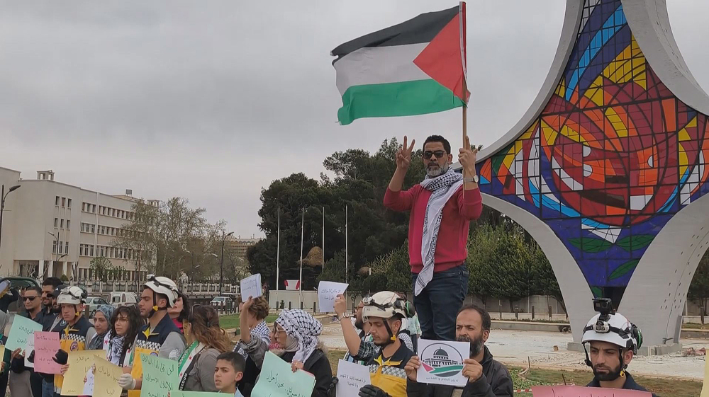 Protesters in Damascus condemn Israeli aggressions in Palestine and Syria