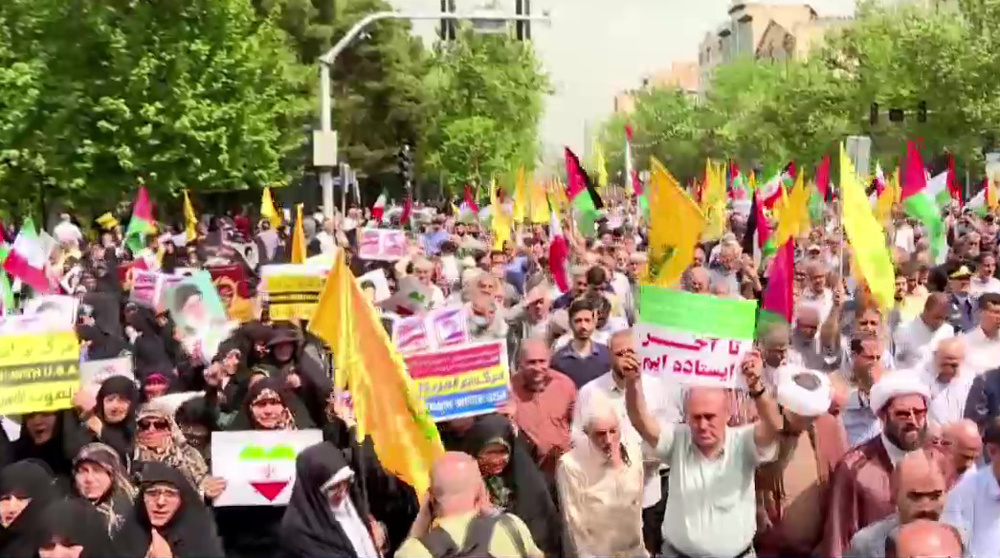 Iranians rally to condemn Israeli atrocities in Gaza