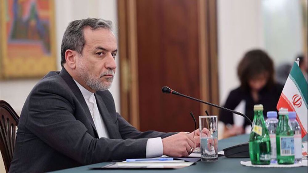 Araghchi qualifie de prometteurs les pourparlers indirects Iran-États-Unis 