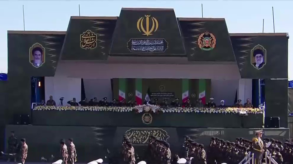 Iran showcases indigenous military capabilities on Army Day