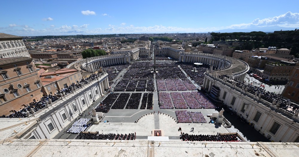World leaders, mourners bid farewell to Pope Francis at funeral in Rome