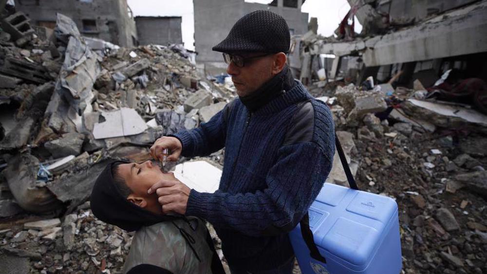 Gaza: plus de 600 000 enfants risquent une paralysie permanente