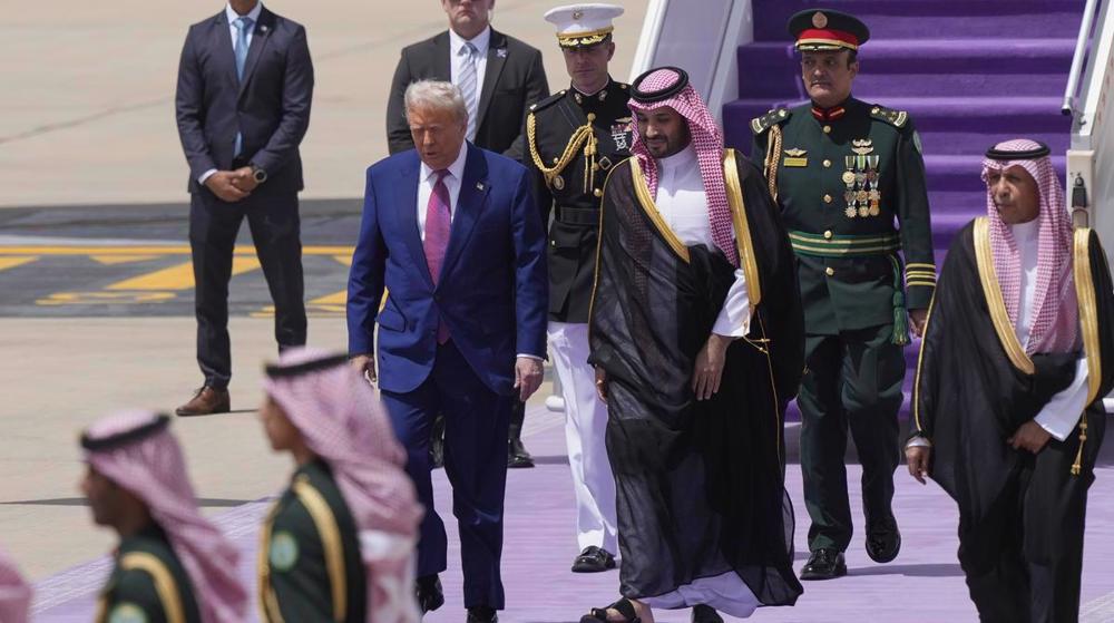 Gaza escalation as Trump tours region