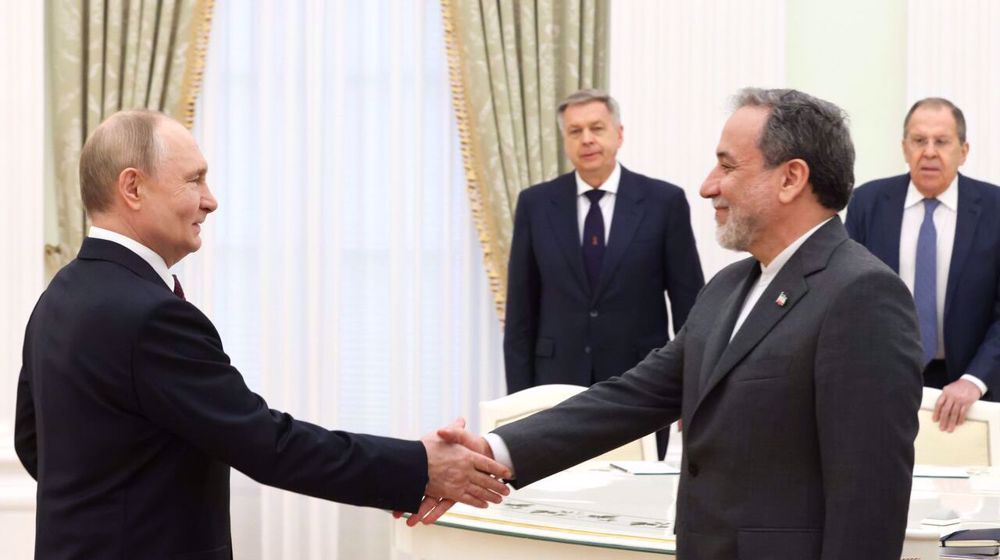 Iran’s FM meets Putin; commends Russia’s stance after Israeli, US aggression