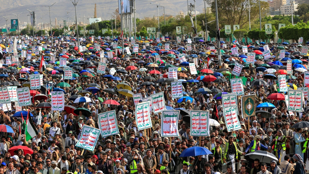 Yemenis rally to celebrate Iran’s victory in Israel-imposed war