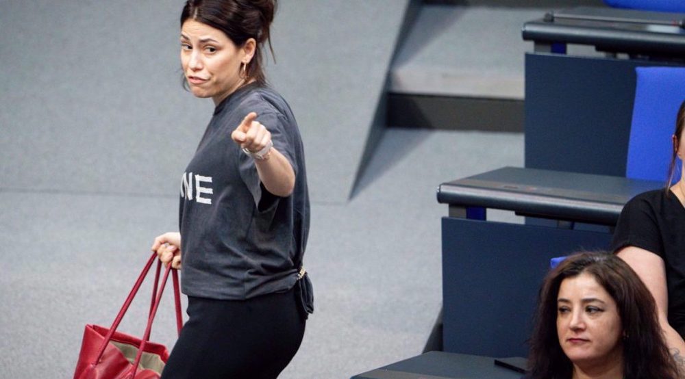Tehran rebukes ‘hypocrisy’ after German MP removed over pro-Palestine T-shirt