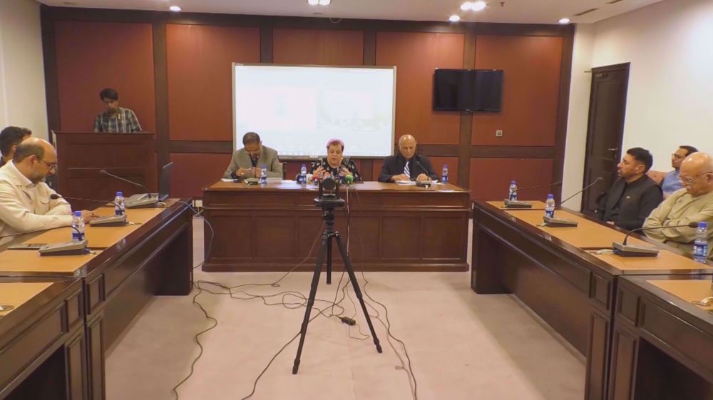 Pakistan, Iran move to strengthen bilateral ties