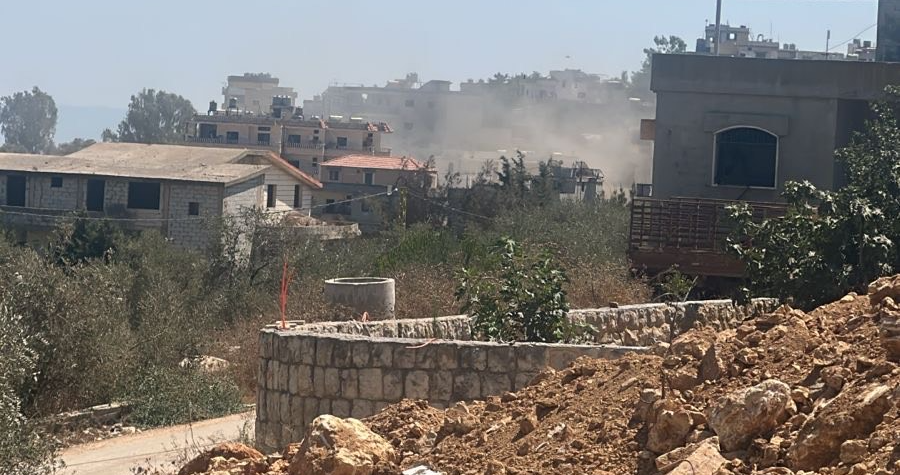 Israeli strike kills one, injures four in southern Lebanon despite ceasefire
