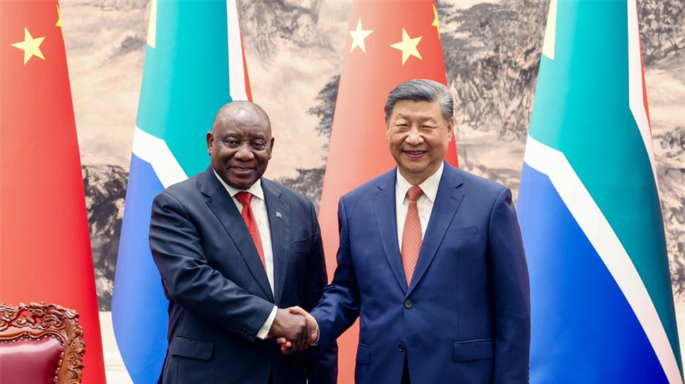 Hausse des tarifs douaniers US: Pékin et Pretoria renforcent leur coopération 