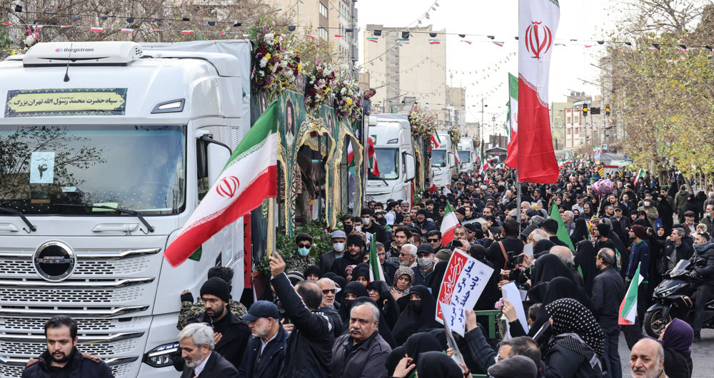 Mourners attend mass funeral for martyrs of riots in Tehran