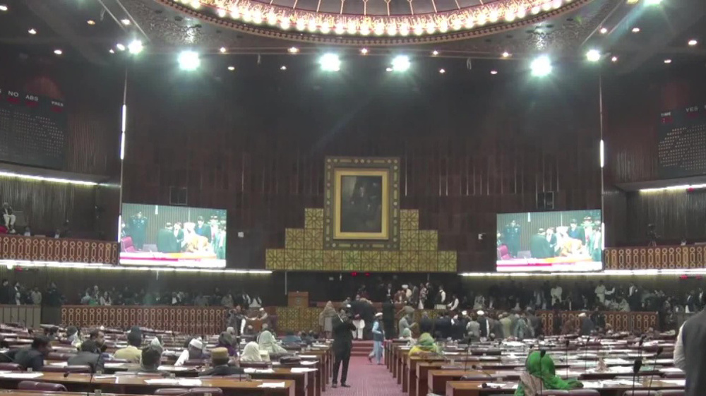Pakistani MPs pay tribute to Gen. Soleimani on his martyrdom anniversary