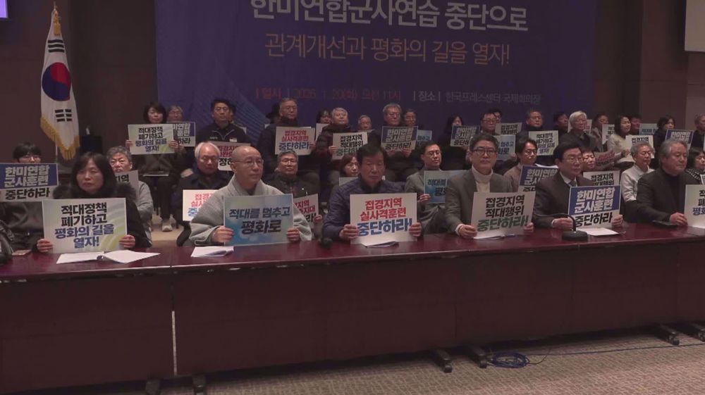South Koreans demand end to joint US military drills and provocative policy against North Korea
