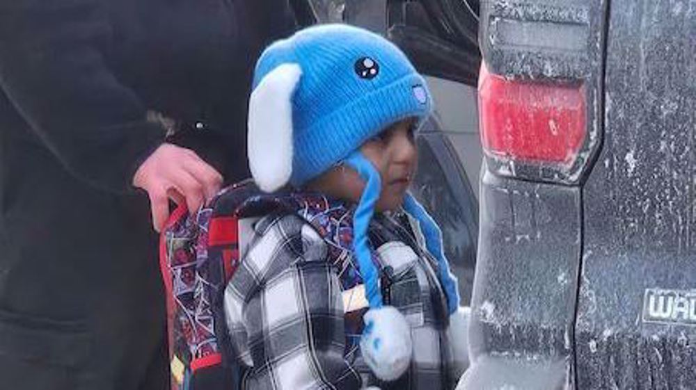 US federal immigration agents detain 5-year-old boy in Minnesota