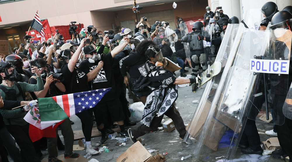 US protesters begin nationwide strike over ICE killings