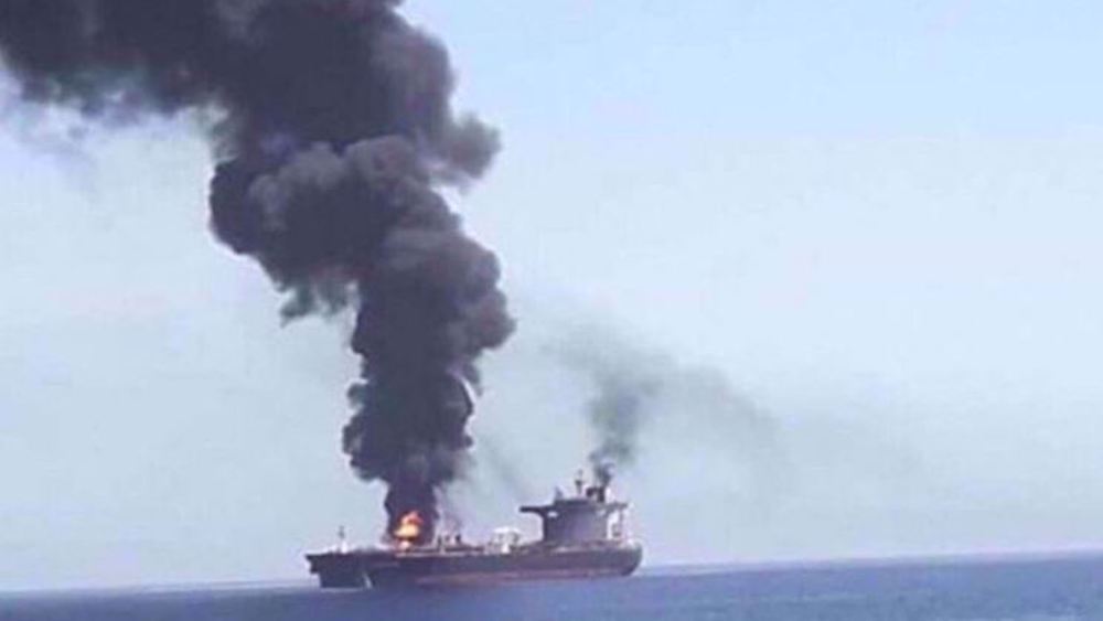 Un pétrolier repéré en flammes dans une zone interdite du détroit d’Ormuz